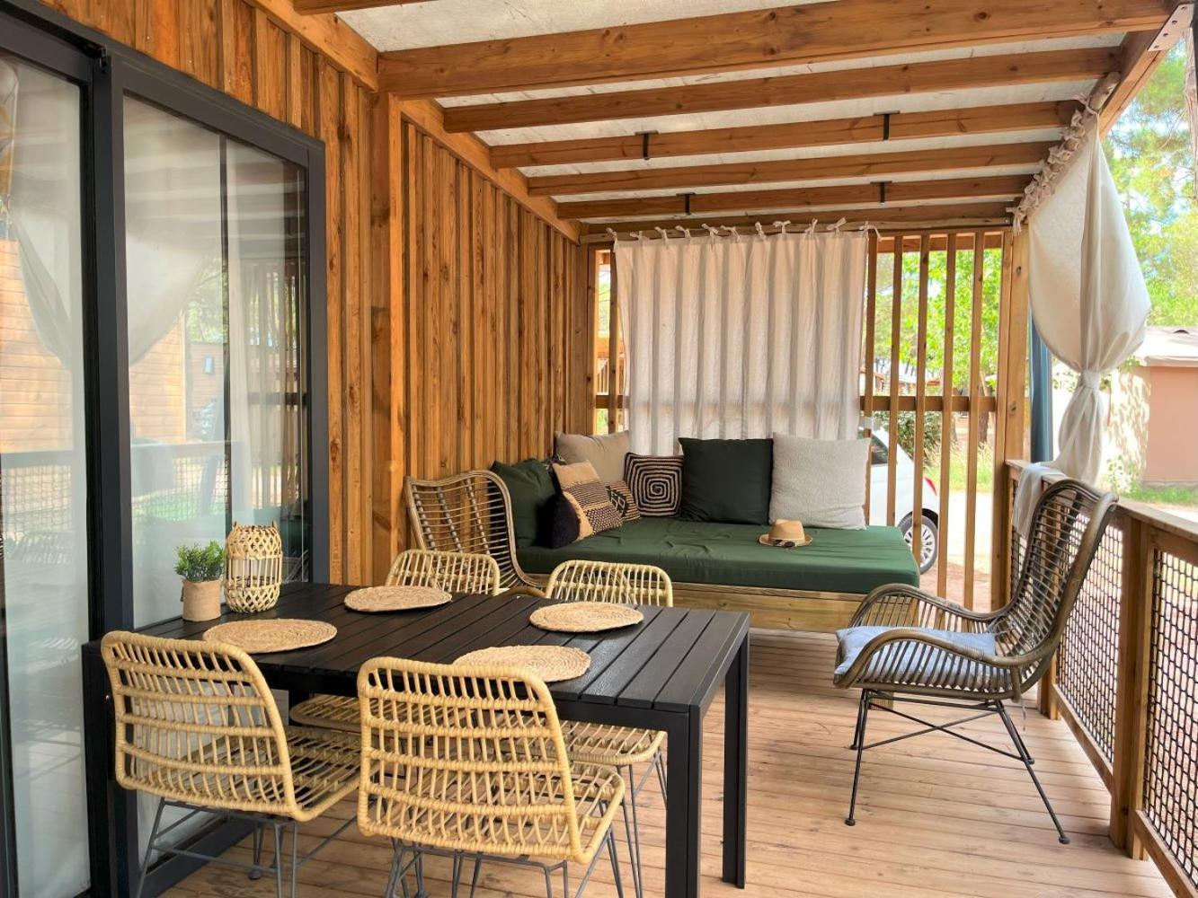 Camping La Tamarissiere 아그 외부 사진