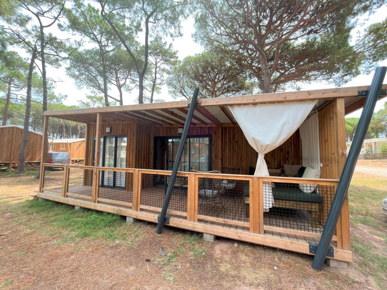 Camping La Tamarissiere 아그 외부 사진